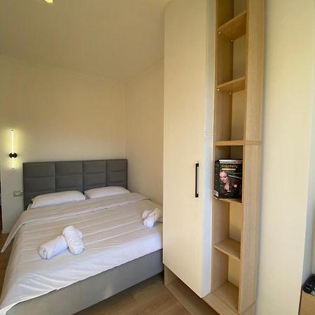 Cozycomfy Studio Тирана Екстер'єр фото